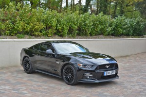 Ford Mustang GT 5.0 V8 - Grand Luxury Chauffeurs
