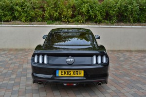 Ford Mustang GT 5.0 V8 - Grand Luxury Chauffeurs