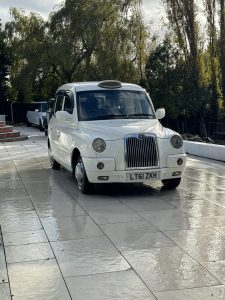 London Taxi TX4 Hire - Grand Luxury Chauffeurs