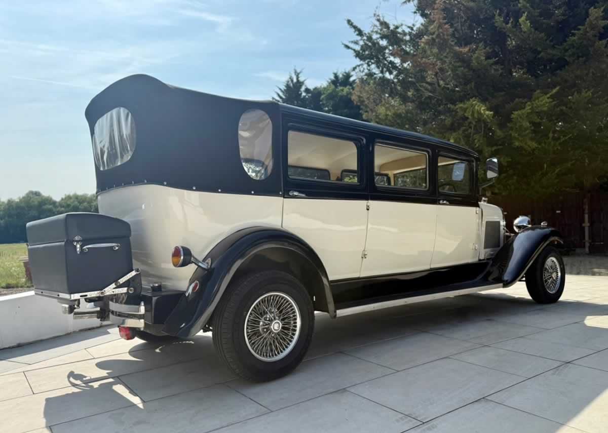 Bramwith Landaulette exterior 2