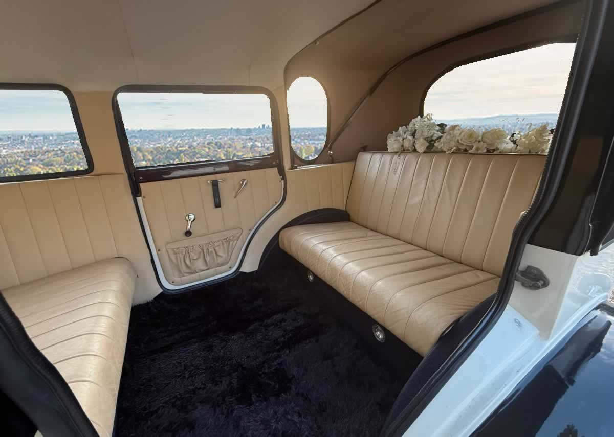 BramwithLandaulette interior 2