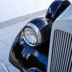 Regent Landaulette cloeup of front exterior headlight and grille