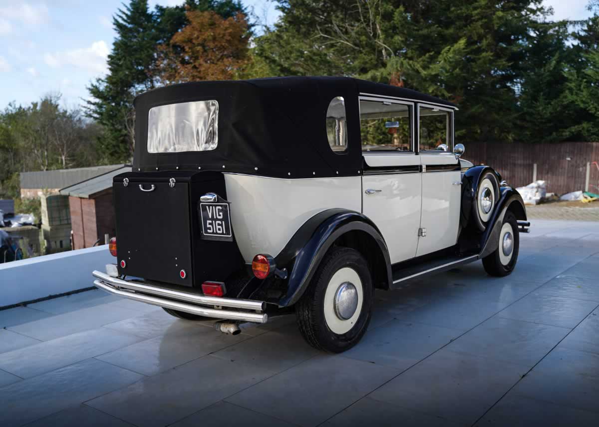 Regent Landaulette rear 3/4 side