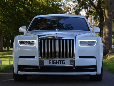 Rolls-Royce Phantom VIII wedding car