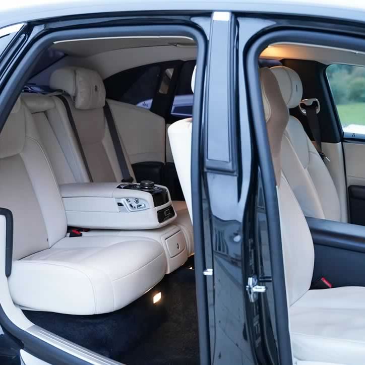 Black Rolls-Royce Ghost Series II interior rear seating