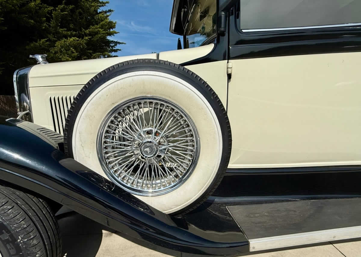 Bramwith Landaulette exterior 6