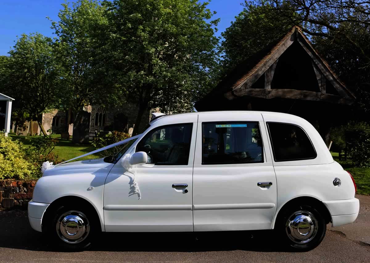 White London Taxi TX4 5