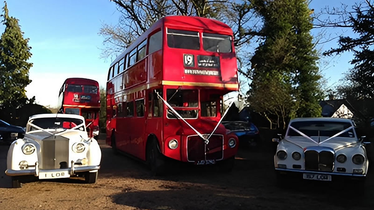 Routemaster wedding bus hire in London