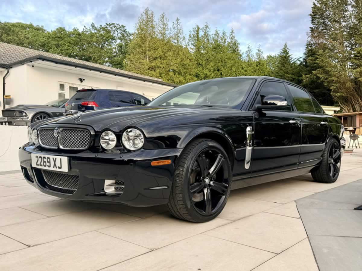 Black Jaguar XJR exterior 3/4 view